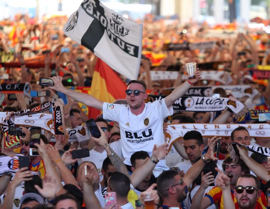 Fan Zone del Valencia CF en Sevilla