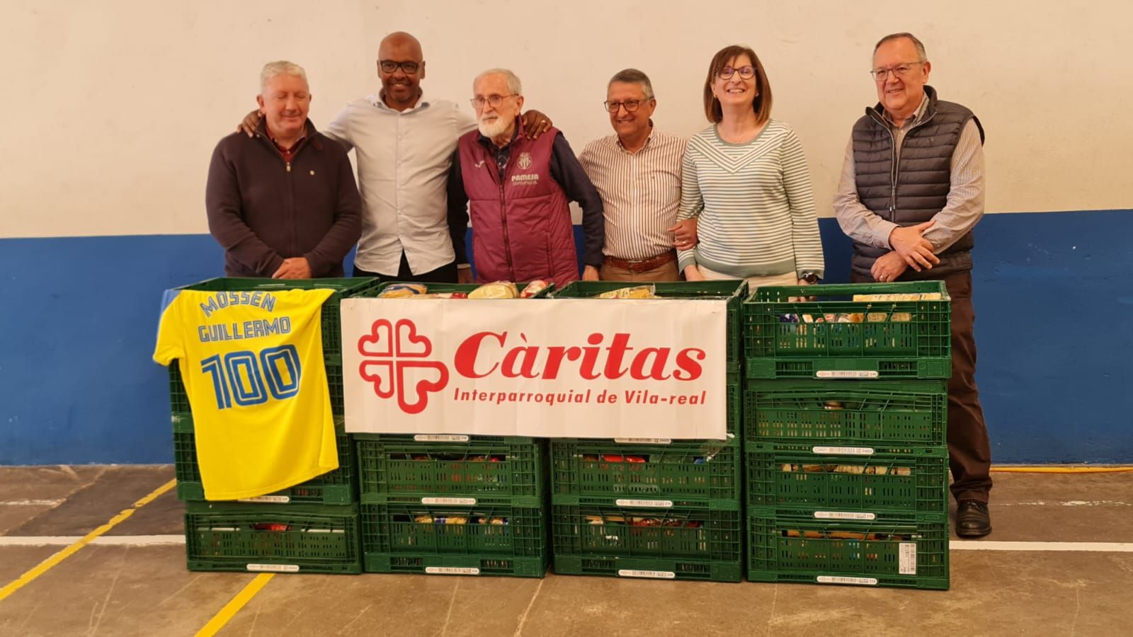 Escolares de Vila-real protagonizan una carrera solidaria en homenaje a mossén Guillermo