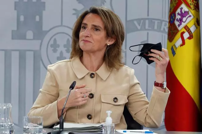 Teresa Ribera tuitea en gallego por un vídeo contra la ley del Cambio Climático