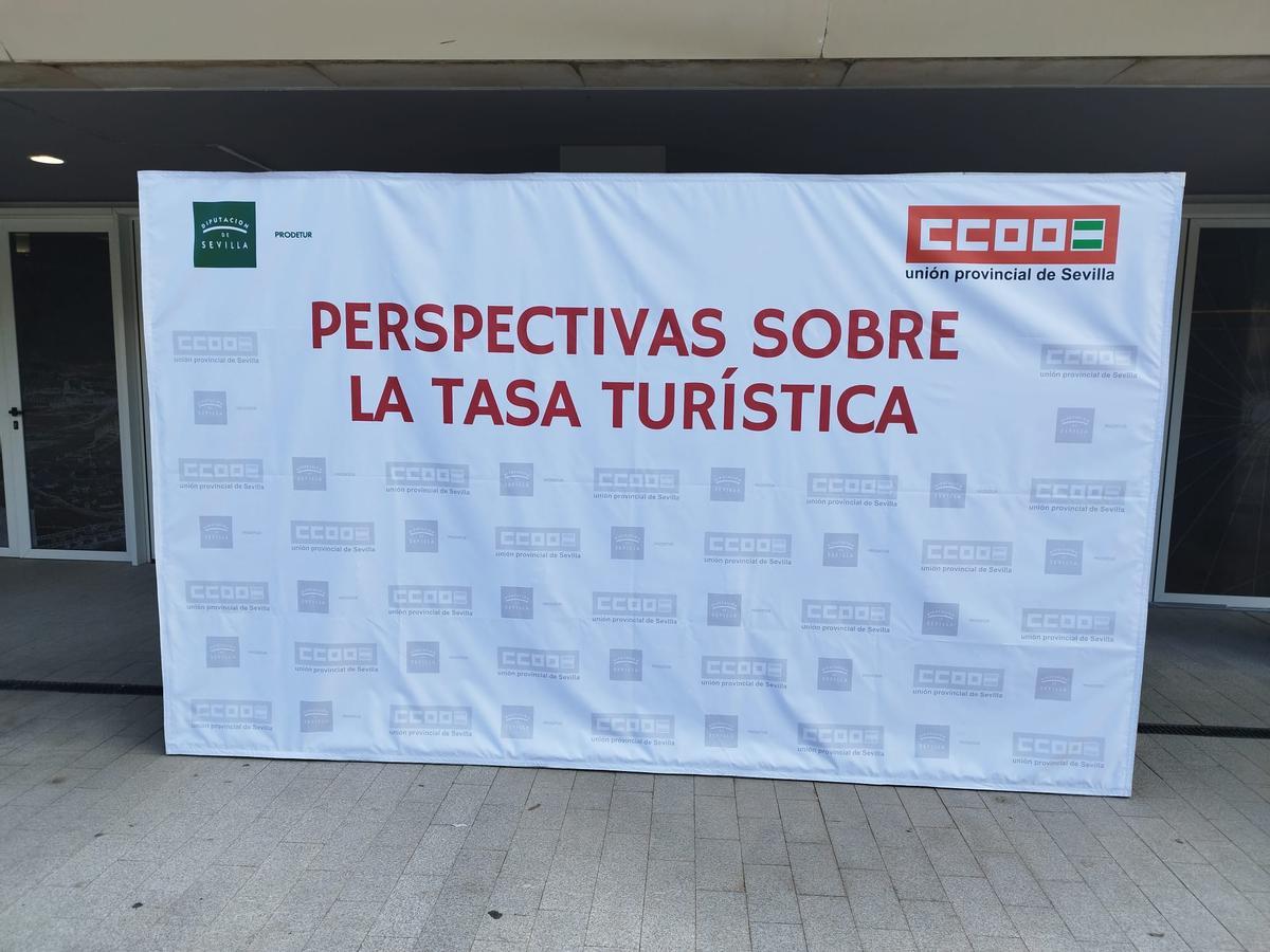 El Ayuntamiento de Sevilla, la Diputación o CCOO han insistido a la Junta de Andalucía en la necesidad de una tasa turística en la ciudad