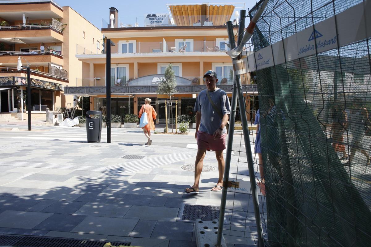 Noch pünktlich vor der Hochsaison: Die Bauarbeiten auf dem Bulevar in Peguera sind fertig