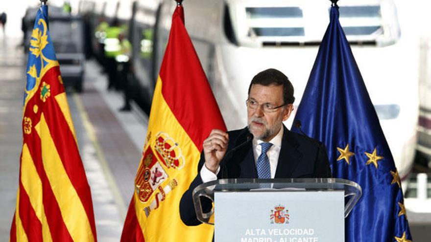 Rajoy ve el AVE como fruto de ambiciones comunes