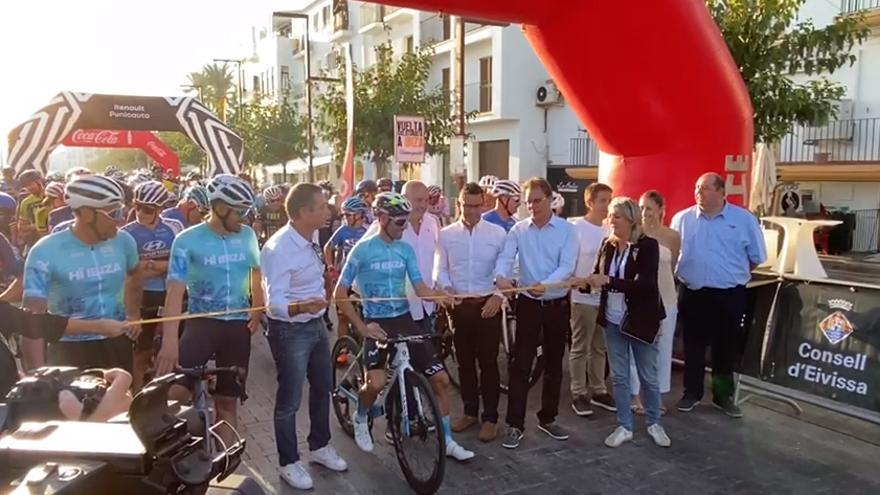 Vídeo de la salida de la XX Vuelta Cicloturista a Ibiza Campagnolo