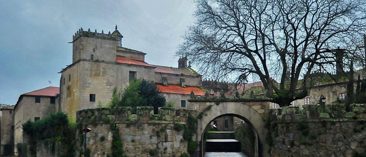 El convento de las Agustinas de Vista Alegre en Vilagarcía, es uno de los bienes inmatriculados. |   // I. ABELLA