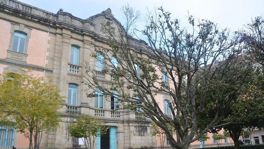El rectorado convoca a la delegación de alumnos de Belas Artes para aclarar la denuncia de un caso de acoso