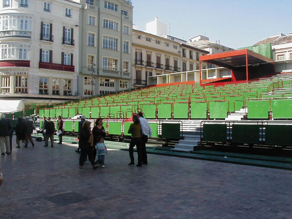 La Tribuna de la plaza de la Constitución.