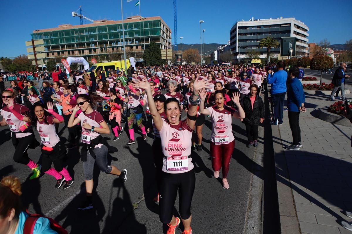 La Pink Running reúne a miles de mujeres deportistas en el Día Internacional de la Mujer