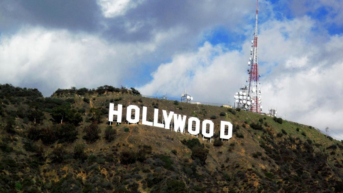 El popular cartel de Hollywood, emblema de la ciudad californiana de Los Ángeles.