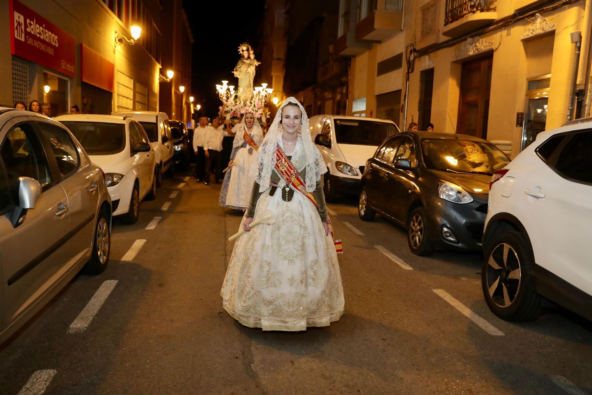 Temporada de Procesiones: Carmen, Nerea y las cortes, en la de María Auxiliadora