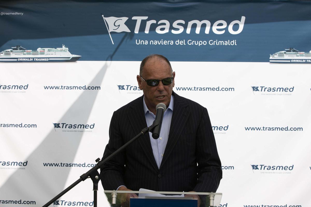 Galería de imágenes de los barcos de Transmediterránea en el puerto de Ibiza Galería de imágenes de los barcos de Transmediterránea en el puerto de Ibiza