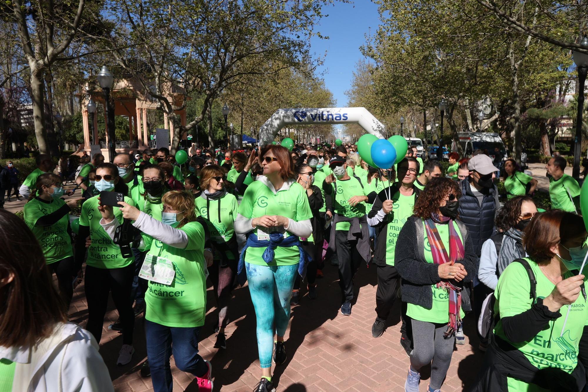 Búscate en la marcha verde contra el cáncer de Castellón