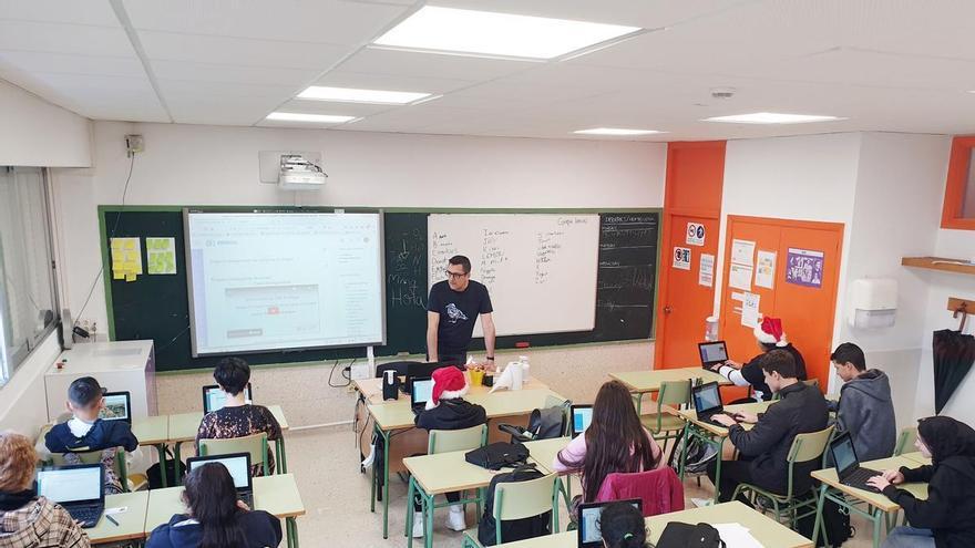 Los padres de 70.000 alumnos se desentienden de Abalar para conocer la evolución académica de sus hijos
