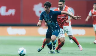 El Celta vuelve a perder, pero mejora
