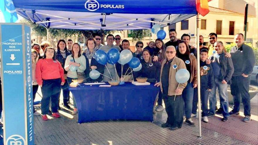 El PP de Sant Joan recoge propuestas vecinales para sumarlas a su proyecto político