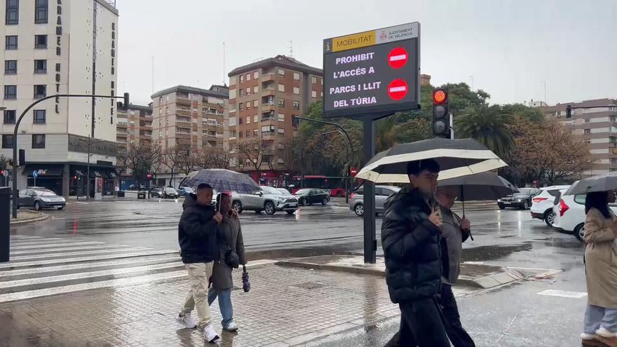 Así está València durante la alerta roja por lluvias