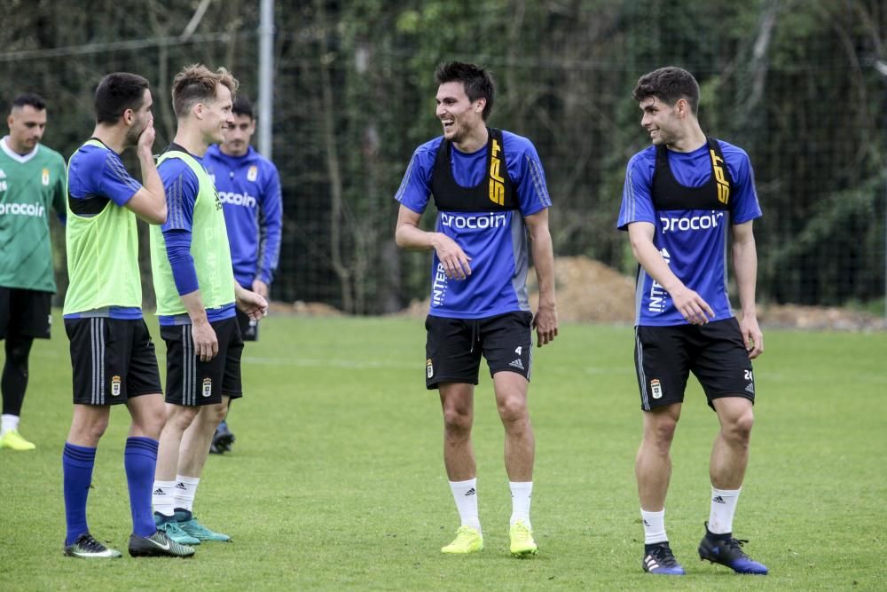 Entrenamiento del Real Oviedo en El Requexón