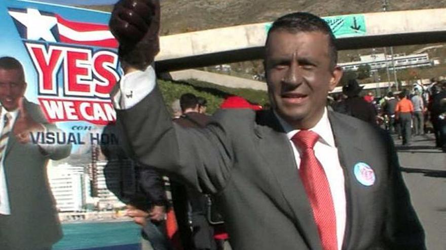 &quot;JC Obama&quot; en los accesos al recinto de Benidorm en el que se celebró la eliminatoria de la Copa Davis