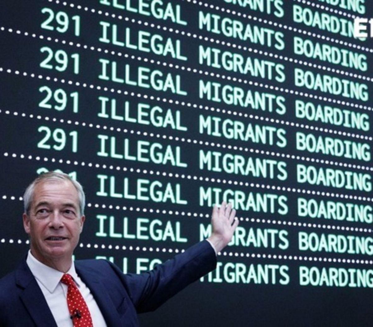 Farage promet desobeir convenis humanitaris per deportar immigrants Farage promet desobeir convenis humanitaris per deportar immigrants