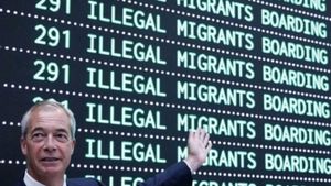 Farage promet desobeir convenis humanitaris per deportar immigrants