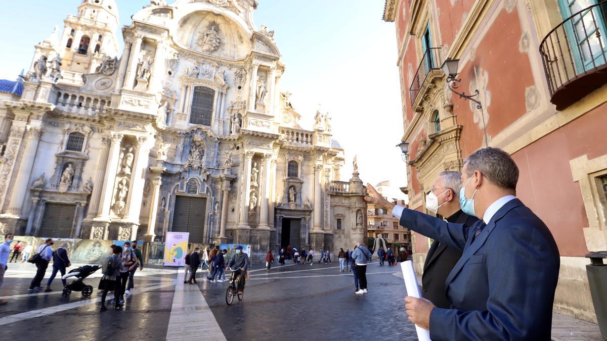 Presentan el proyecto de restauración de la fachada de la Catedral de Murcia