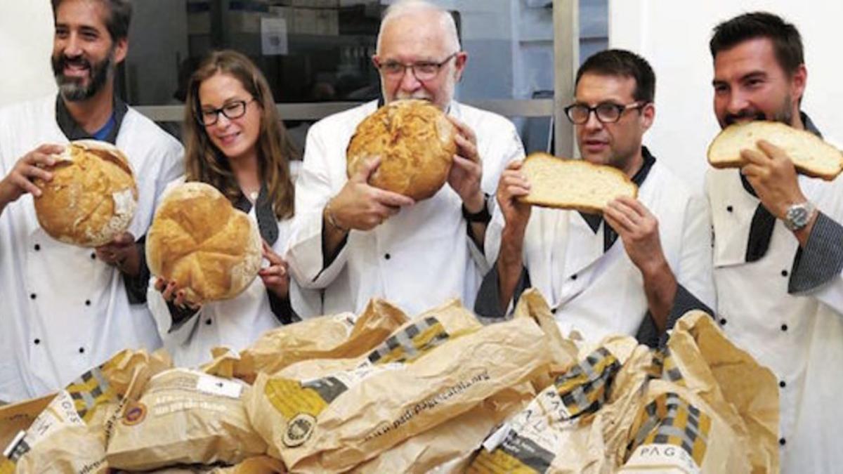 Los trabajadores del Forn Ernest Righetti, de Gavà.