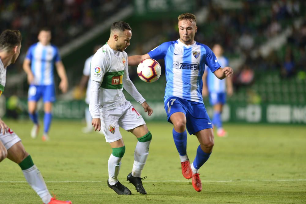 La victoria del Elche ante el Málaga en imágenes