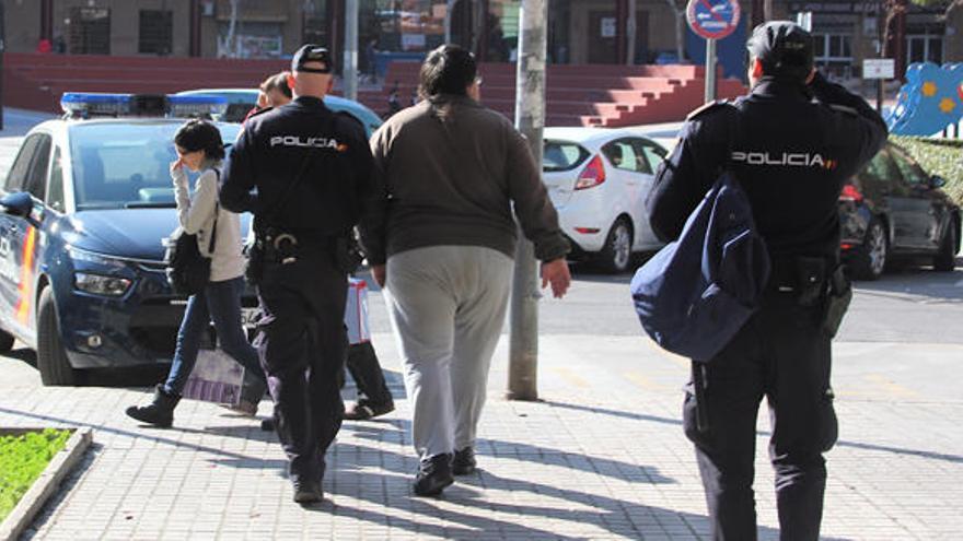 El juez investiga si la hermana y la madre del pederasta sabían que abusaba de las menores