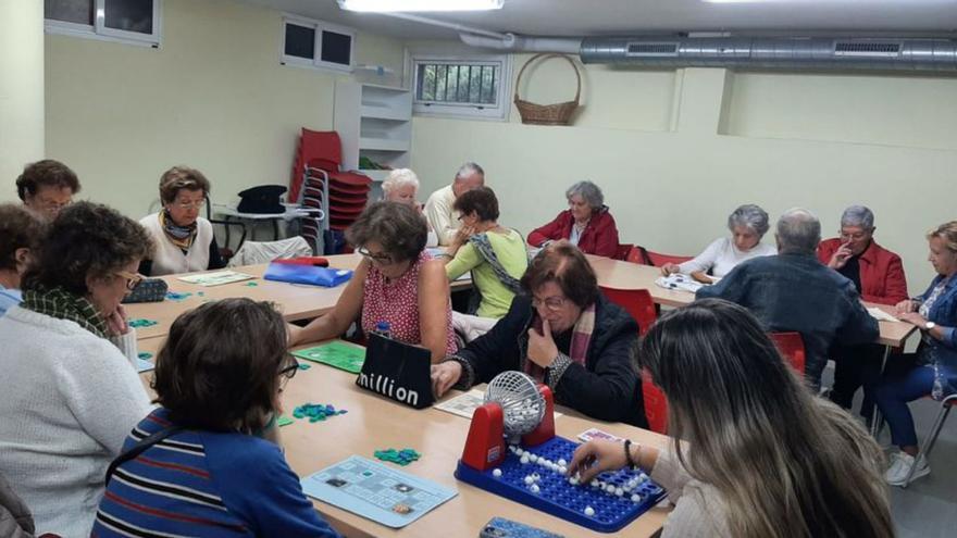 Poio organiza en la Casa Rosada un Bingo Entretido gratuito para los mayores, con varios premios