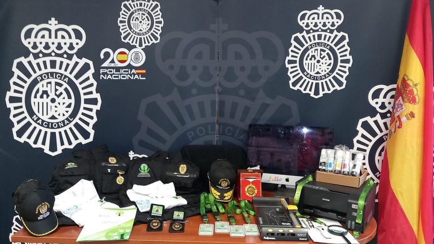 Desarticulan una red que falsificaba documentación de empleo ilegal a extranjeros.