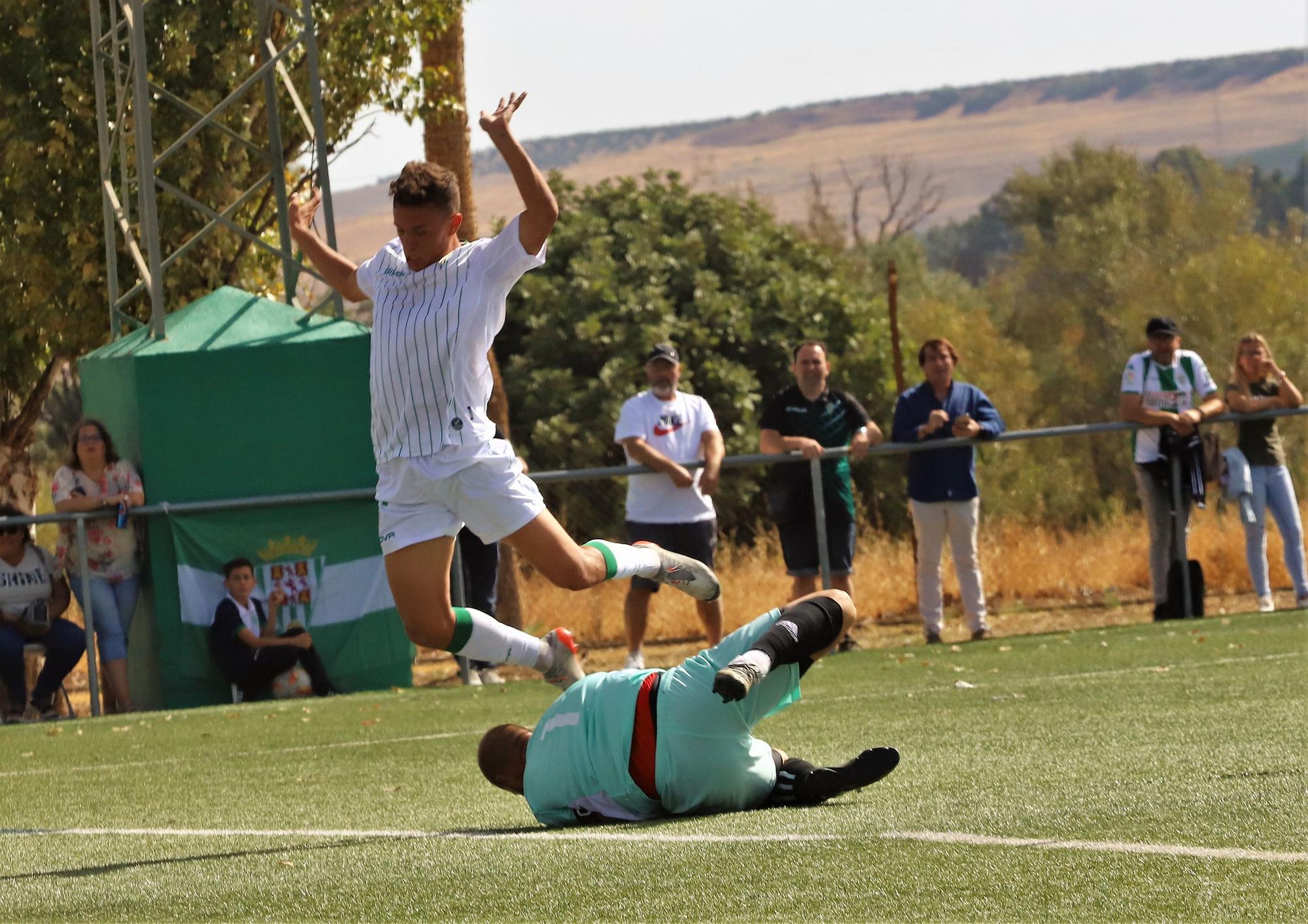 Las imágenes del Córdoba CF B-Gerena