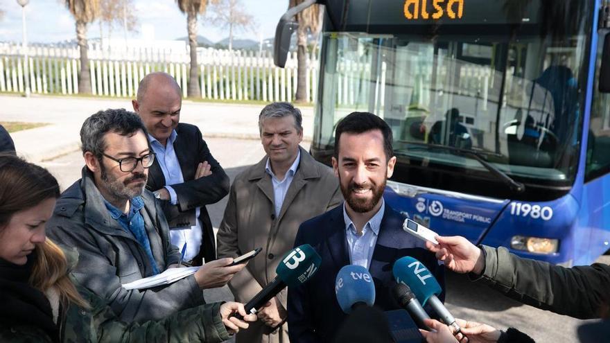 El Consell de Ibiza envía por fin a la Oficina de Evaluación el pliego del nuevo contrato del servicio de autobuses