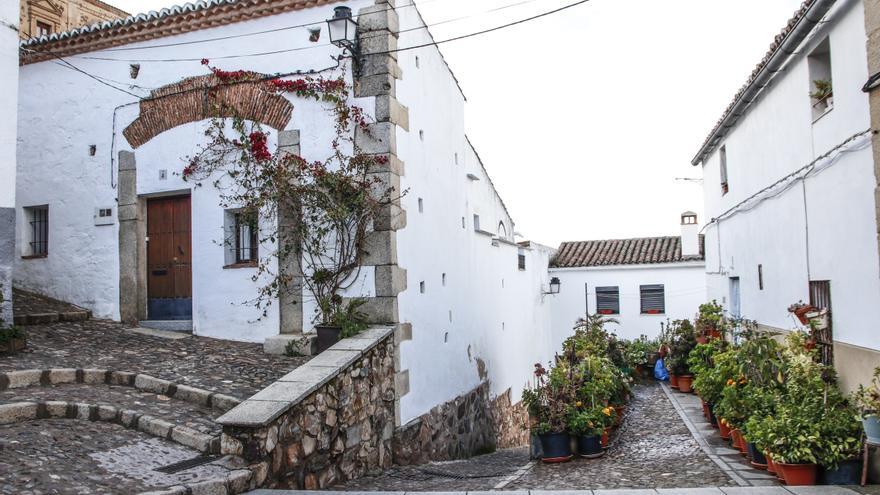 La Red de Juderías, premio Hispania Nostra por el talento de dos cacereñas