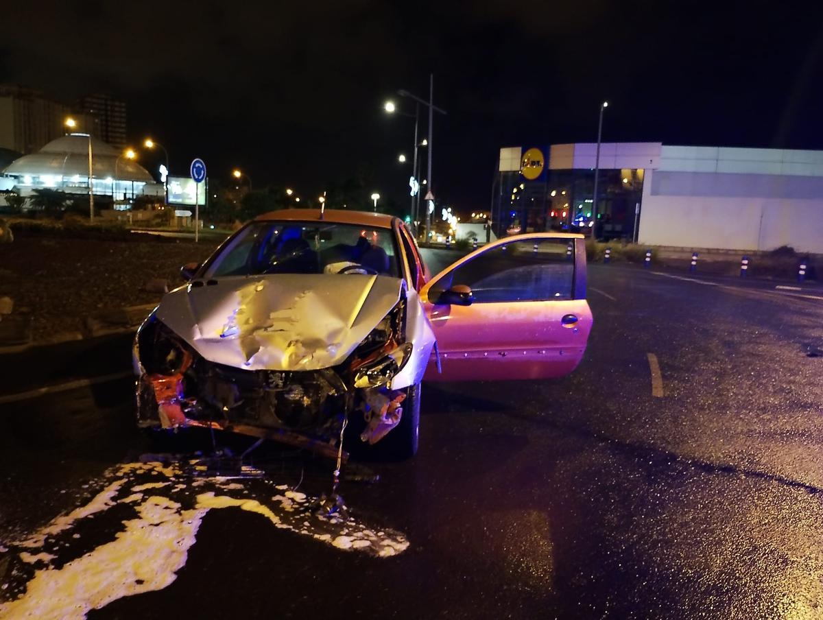 Estado del coche tras la persecución.