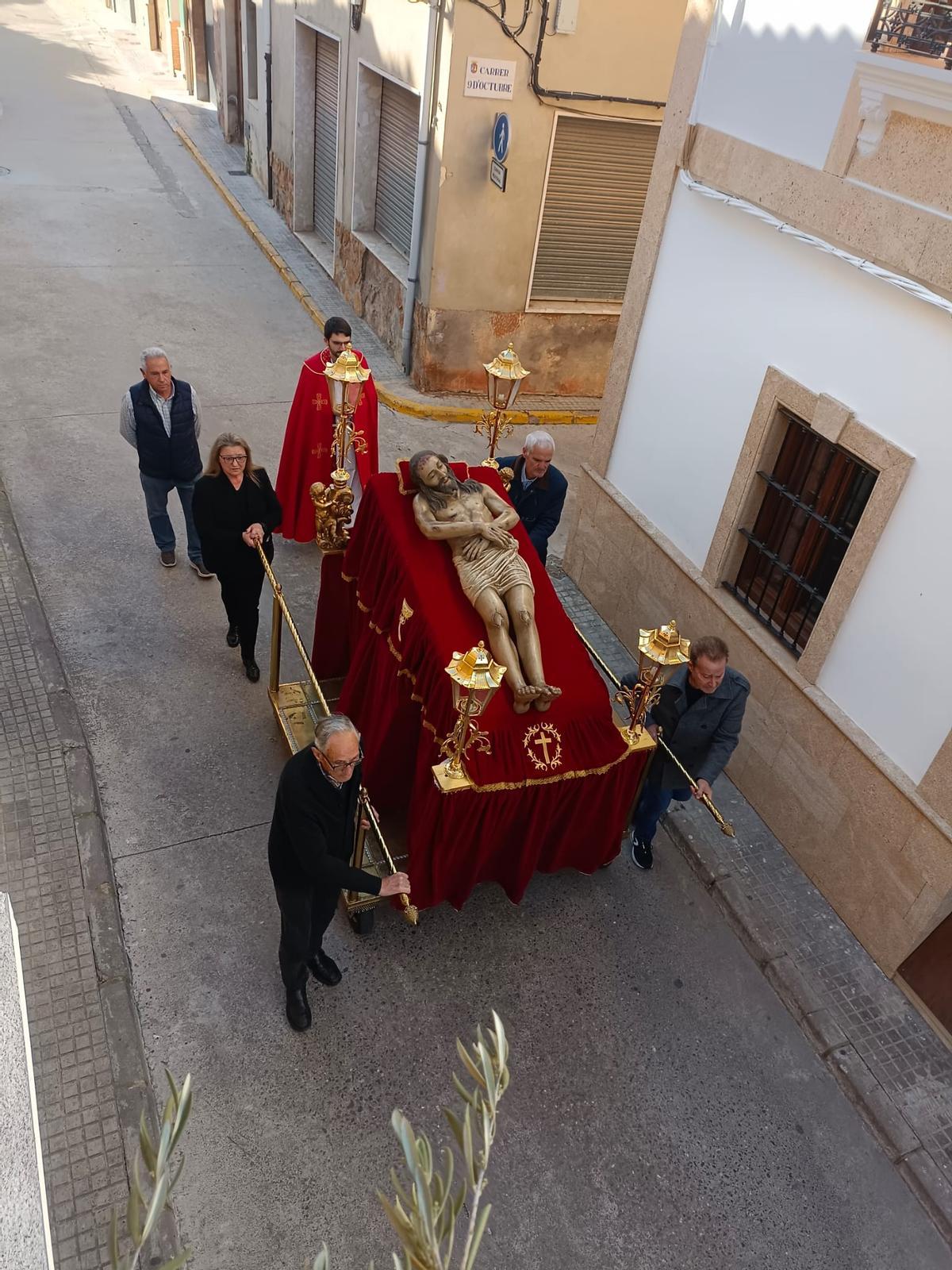Uno de los pasos de la procesión de Viernes Santo