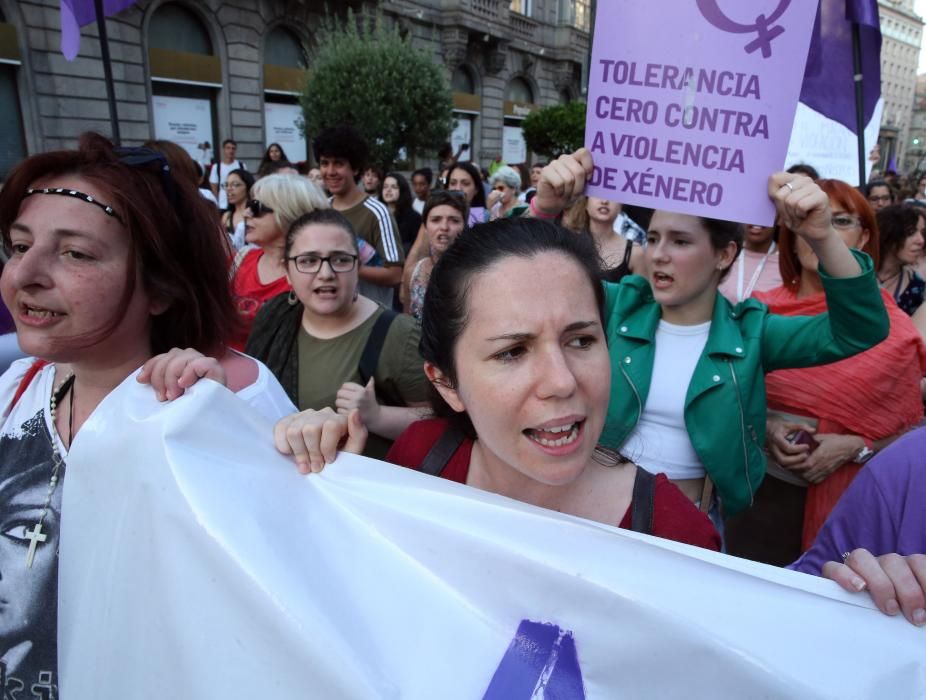 Vigo protesta contra la libertad de 'La Manada'
