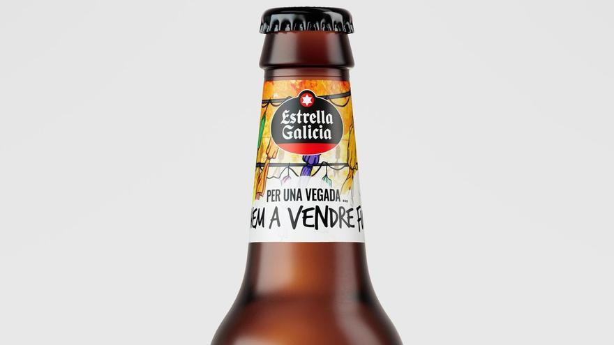 Estrella Galicia vuelve a homenajear a Valencia con una edición especial que echa humo