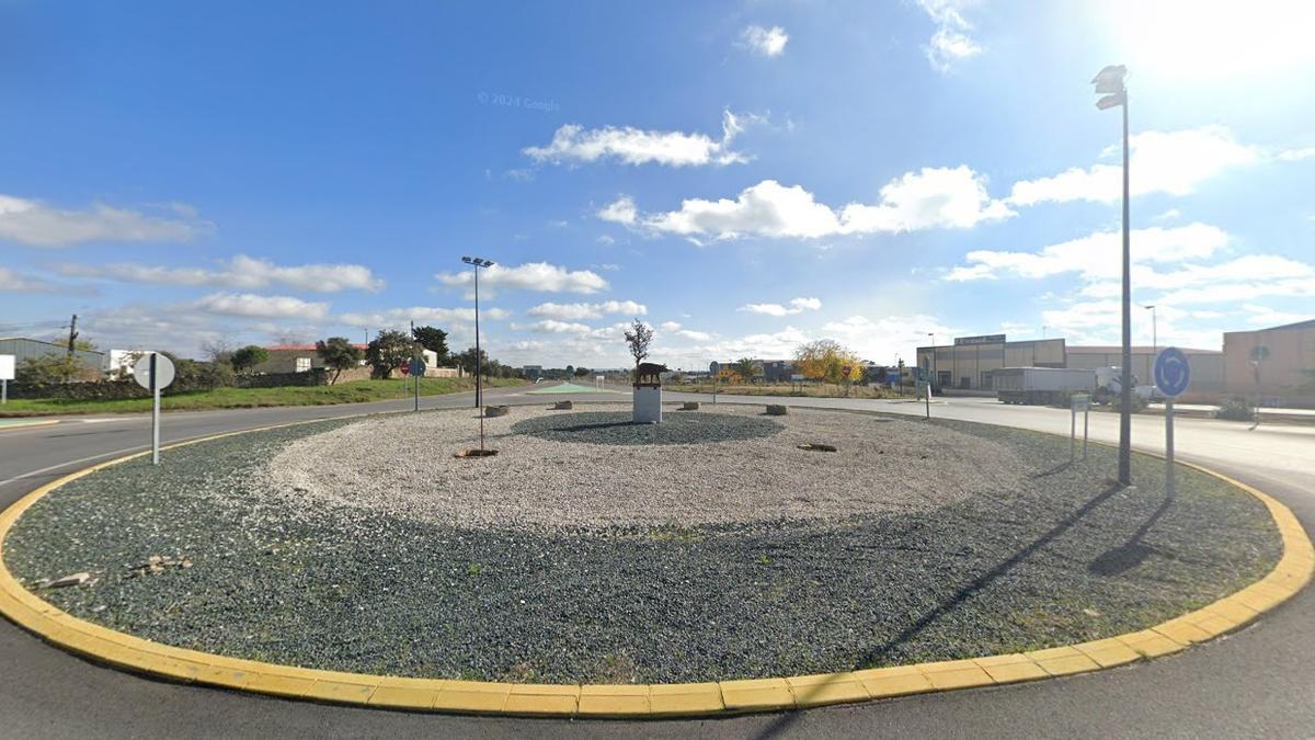 Rotonda de Villanueva de Córdoba que se va a decorar con el concurso de ideas.