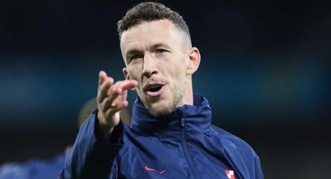 Ivan Perisic (el croata estaría muy cerca del Tottenham, aunque la Juventus lo quiere firmar tras terminar su contrato con el Inter)