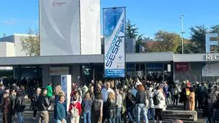 Con nervios y ganas de sacar una plaza pese a la "mucha competencia": así han empezado las macrooposiciones del Sespa en Gijón