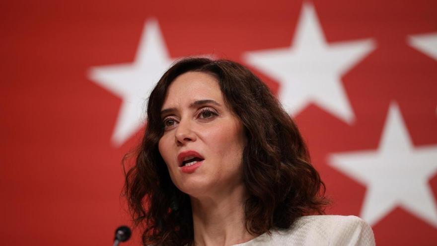 El PSOE pide explicaciones por la compra de un ático en Chamberí como oficina para Ayuso