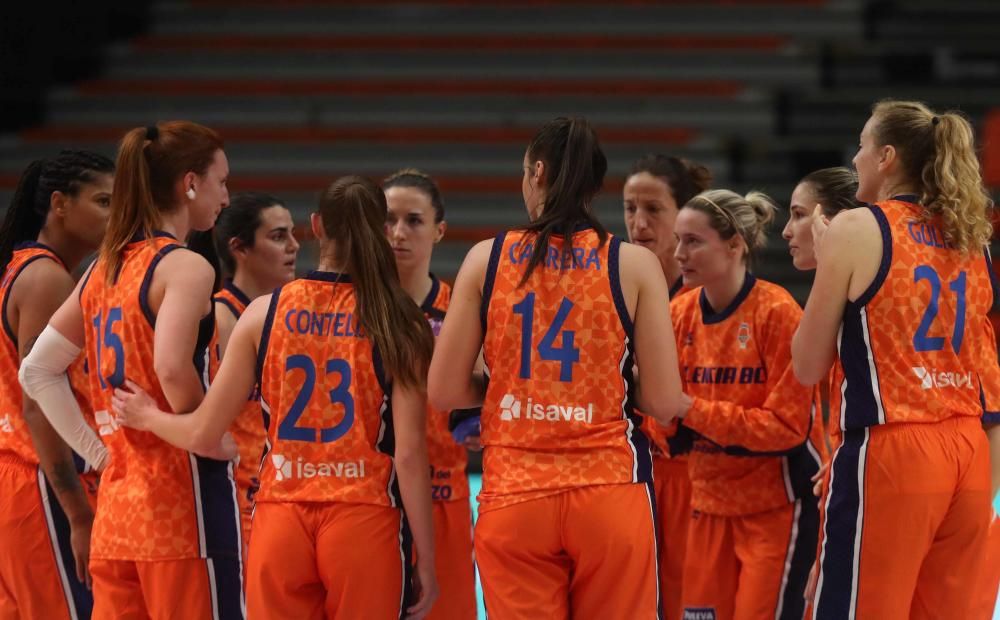 Las mejores imágenes del Valencia Basket - Basket Hema SKW