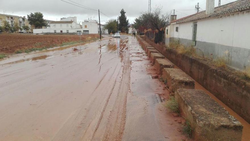 La tormenta provoca inundaciones en Bobadilla