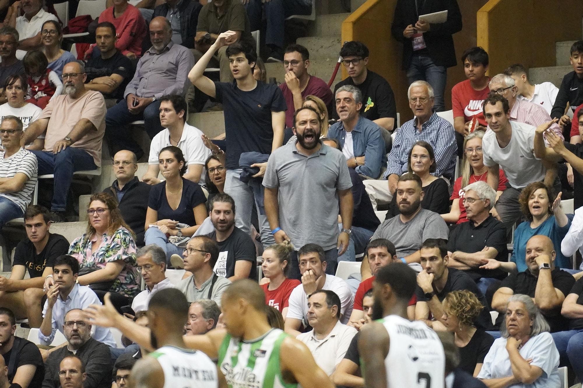 El Bàsquet Girona - Betis en imatges