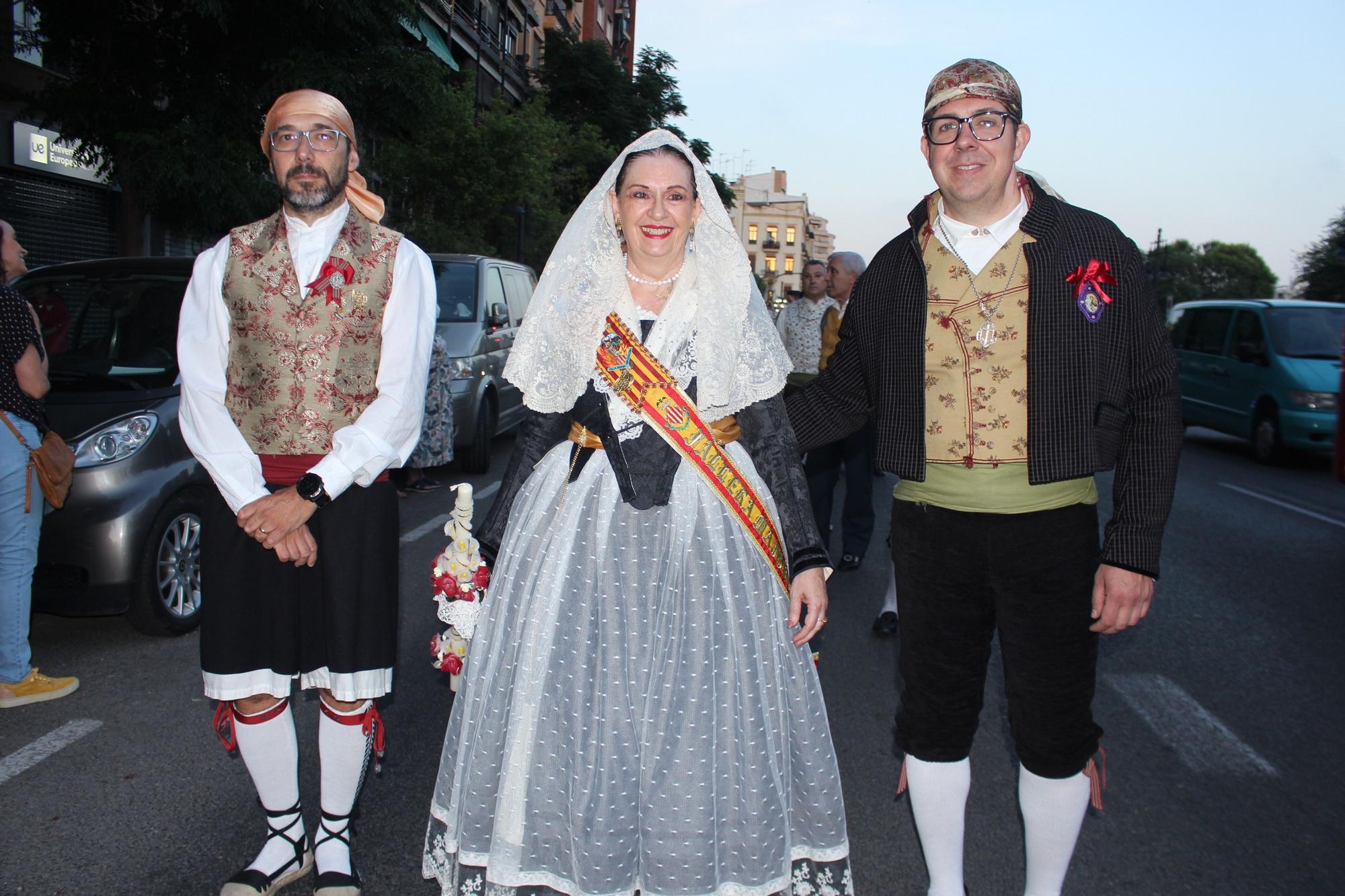 Carmen, Nerea, las cortes y las fallas de Zaidía acompañan al Cristo de la Fe