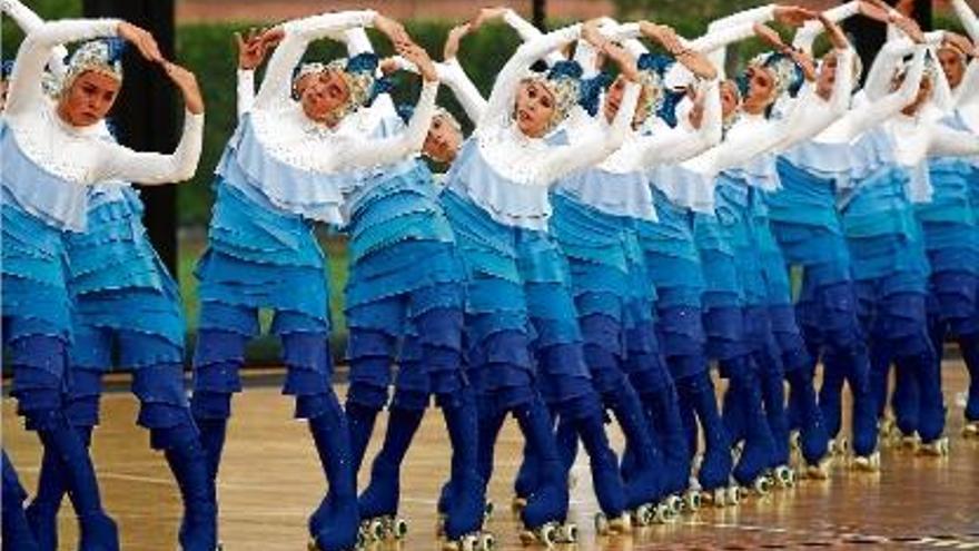 Les patinadores garrotxines, en un entrenament previ al darrer Mundial que varen guanyar.