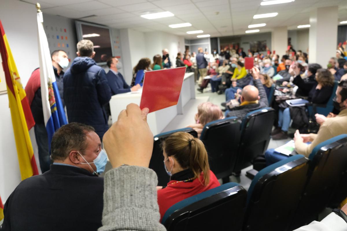 Las Hogueras avalan por amplia mayoría que la elección de la Bellea del Foc se adelante a noviembre Las Hogueras avalan por amplia mayoría que la elección de la Bellea del Foc se adelante a noviembre