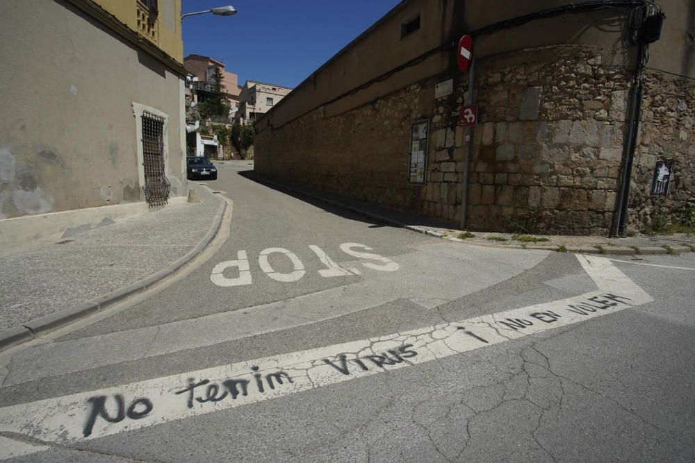 Pintades contra esportistes a Sant Daniel