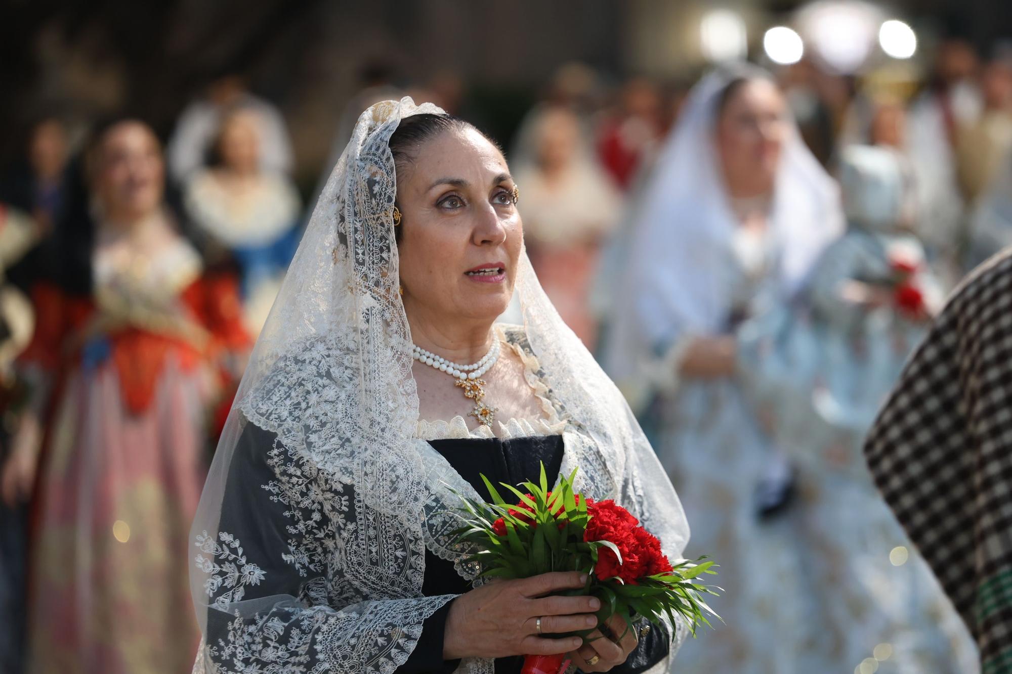 Ofrenda Fallas 2023 | Las fotos más emotivas y especiales del 17 de marzo