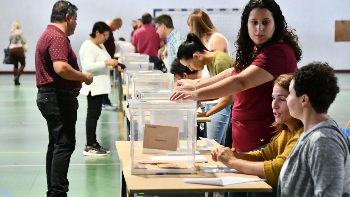 Mesas electorales en  las pasadas elecciones de 2019