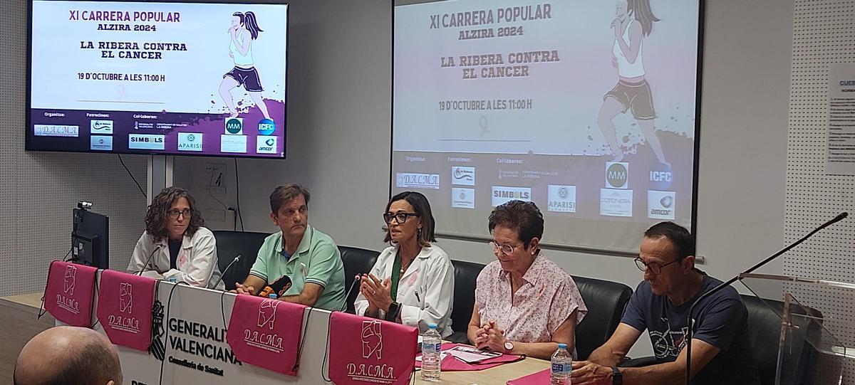 Presentación de la carrera contra el cáncer.